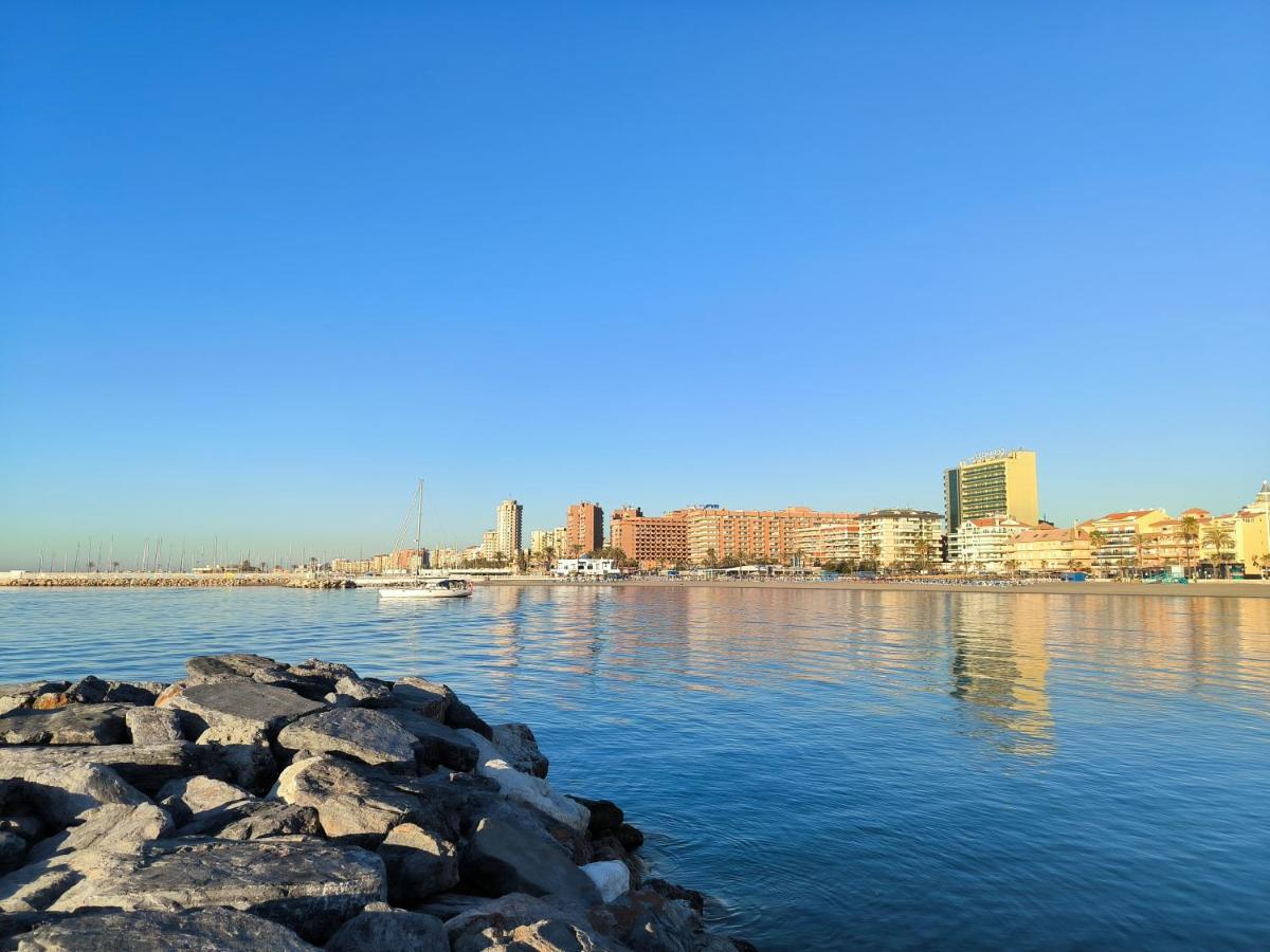 Fuengirola Beach And Holidays Экстерьер фото